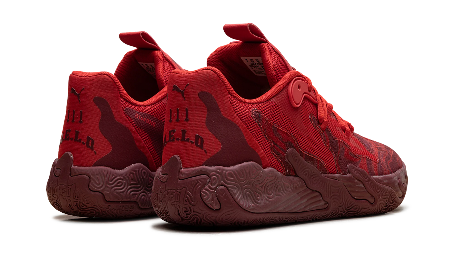 MB.03 Low "Team Bank Pack - Red" 310519 02