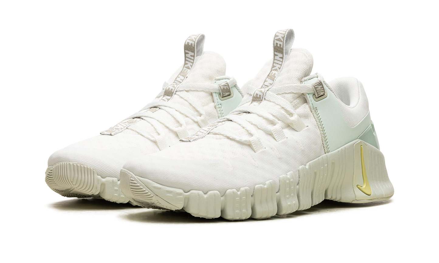 FREE METCON 5 PRM WMNS"Summit White" FJ1548 100