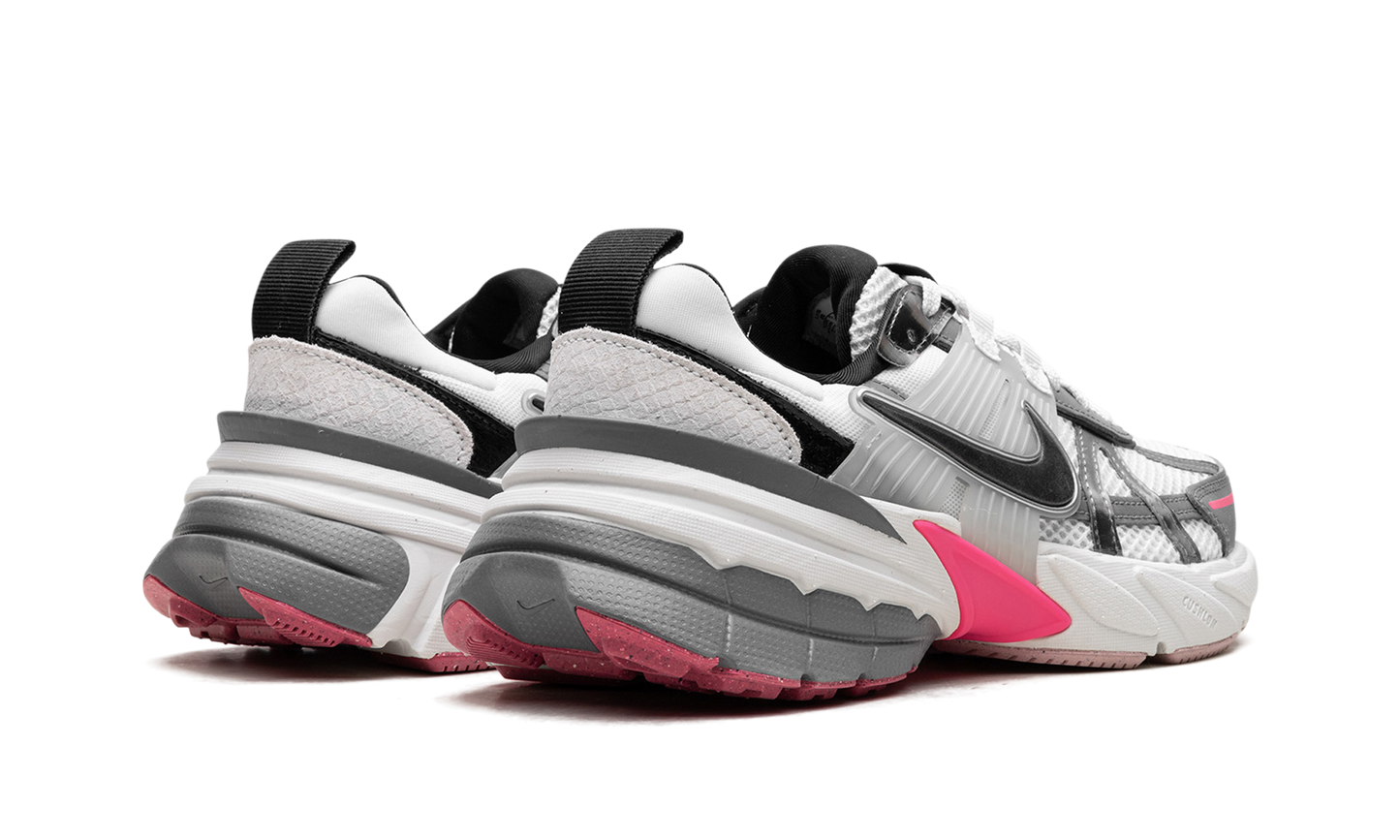 V2K RUN WMNS"Year Of The Dragon" FZ5061 100