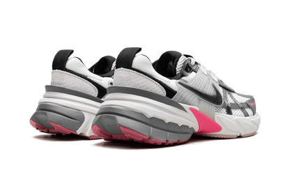 V2K RUN WMNS"Year Of The Dragon" FZ5061 100