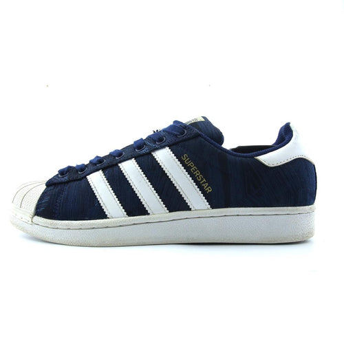 SUPERSTAR