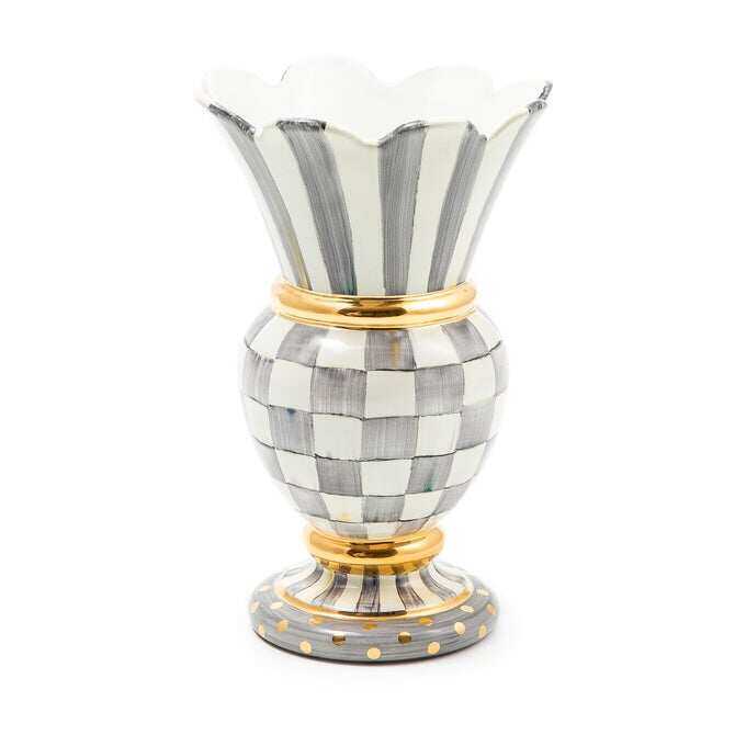 Check Great Vase