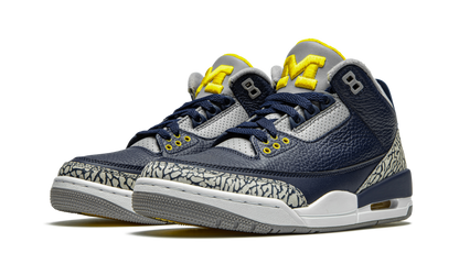 3 Retro PE "Michigan" AJ3 820064