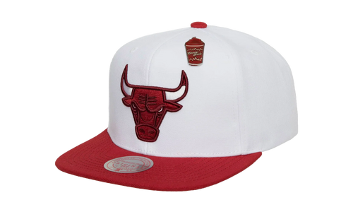 NBA Hardwood Classics Cherry Bomb Knit Beanie "Chicago Bulls - White" KTCFSH22083 CBUWHIT