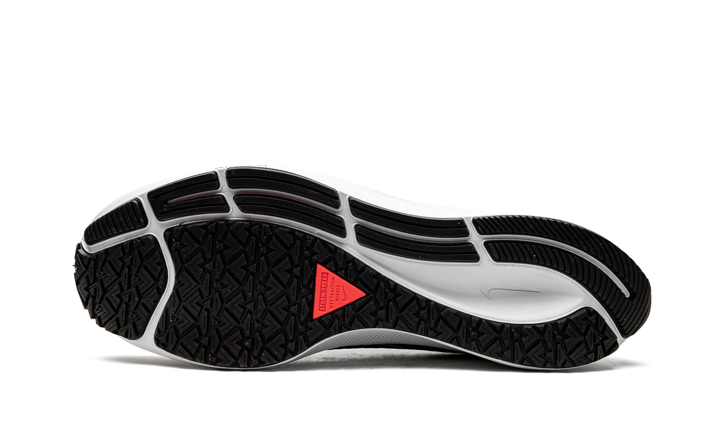 Nke Air Zoom Pegasus 37 Shield "Black/White" CQ7935 002