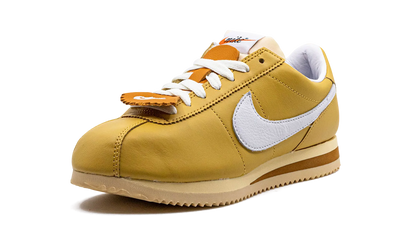 Cortez 23 SE "23 Wheat Gold" FD0400 725