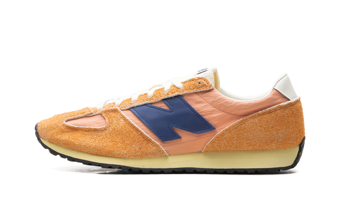 471 "Peach Nectar / Blue Oyster" U471TB