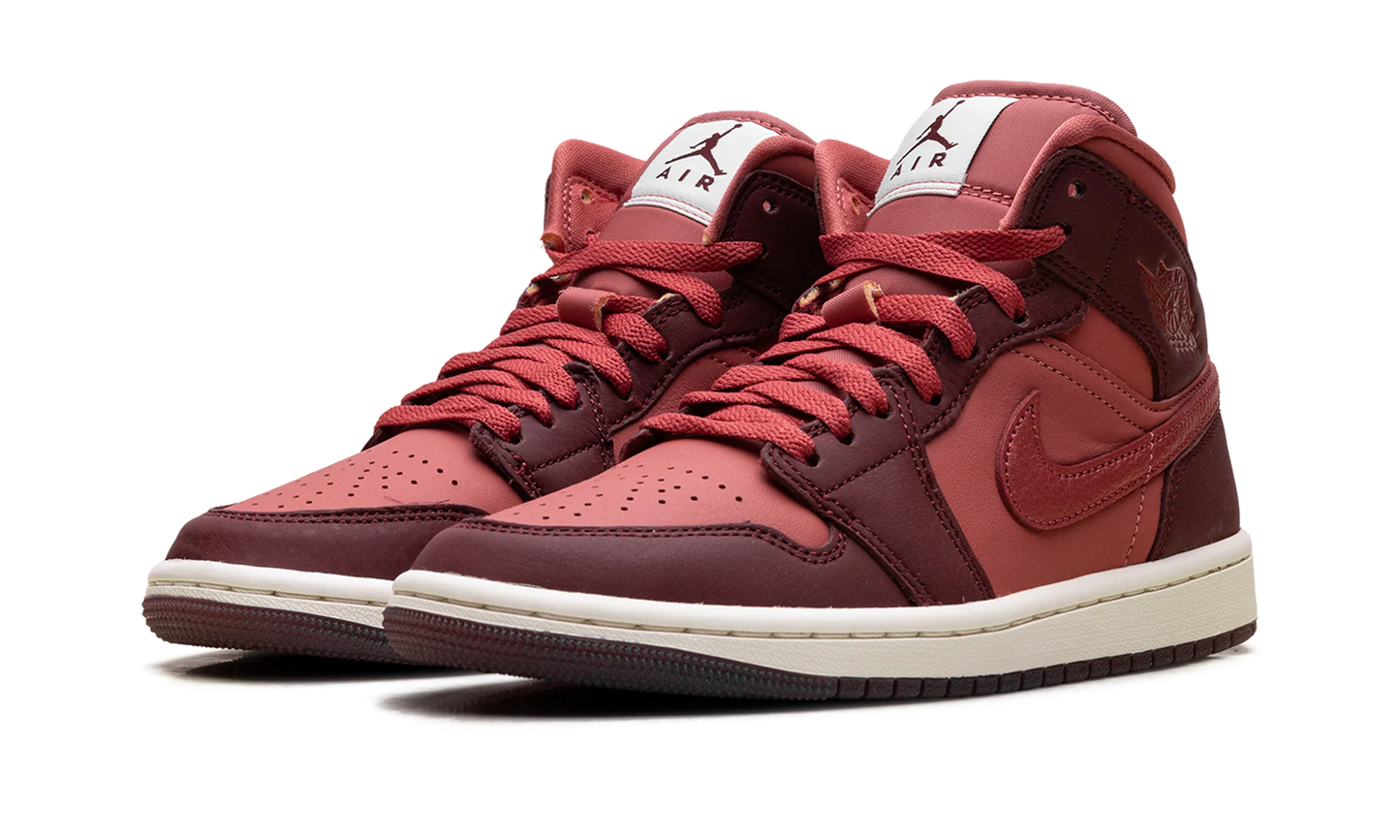 Jordan 1 Mid SE WMNS "Valentine's Day (2026)" IB7018 600