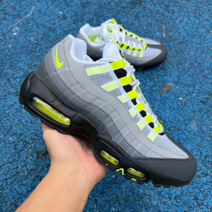 Max 95 Neon