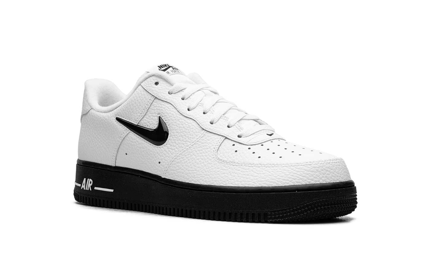 Air Force 1 '07 "White Black Jewel" HQ3826 100