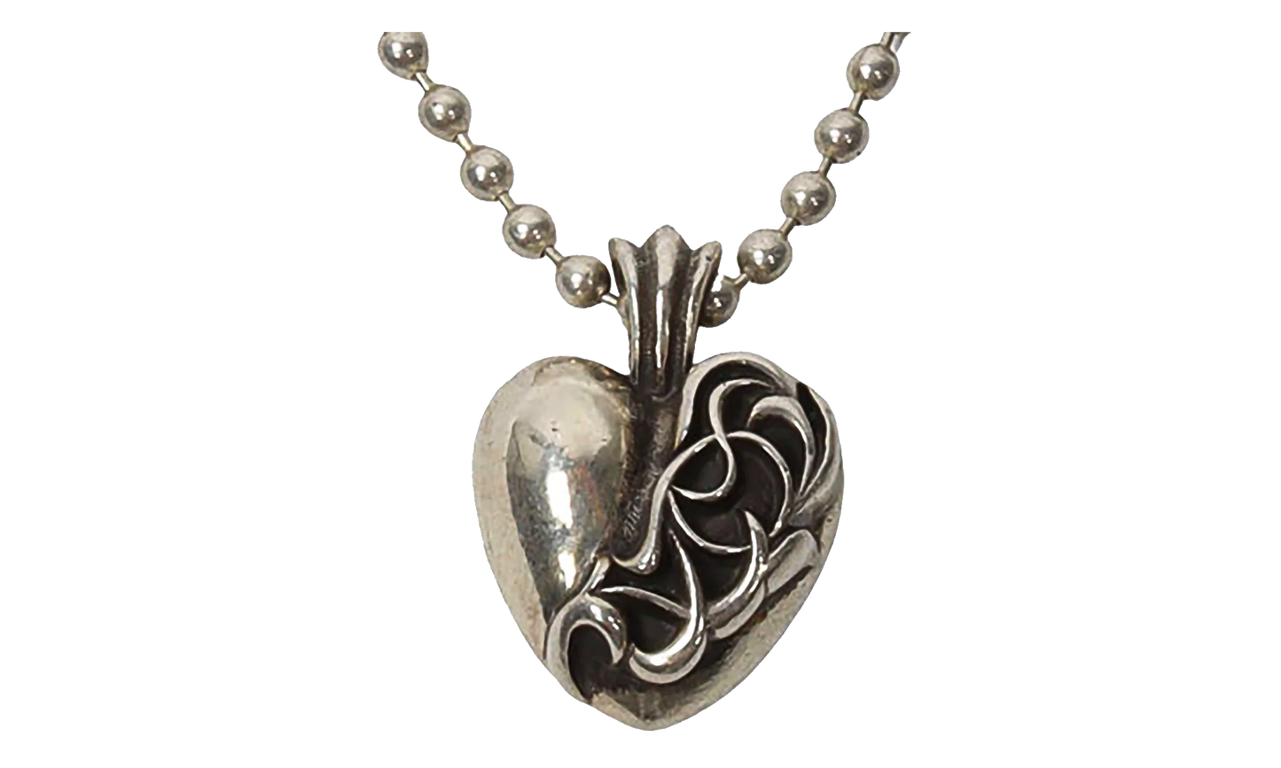 Las Vegas exclusive heart pendant with ball chain "Silver" CHRM1136