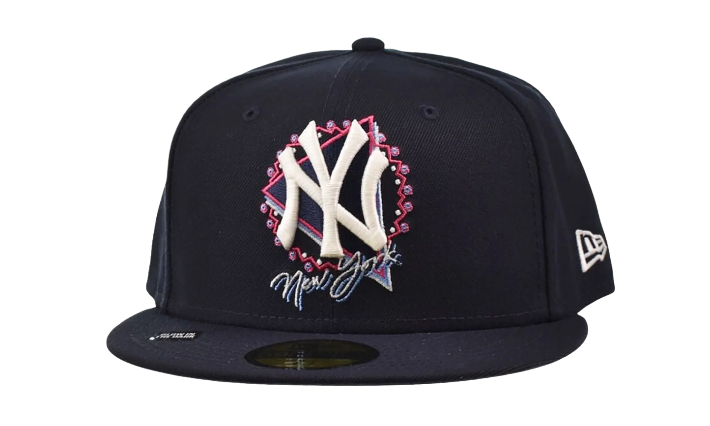59FIFTY New York Yankees Fitted Hat "Glow In The Dark" 60625910