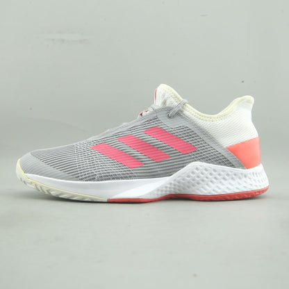 ADIZERO CLUB