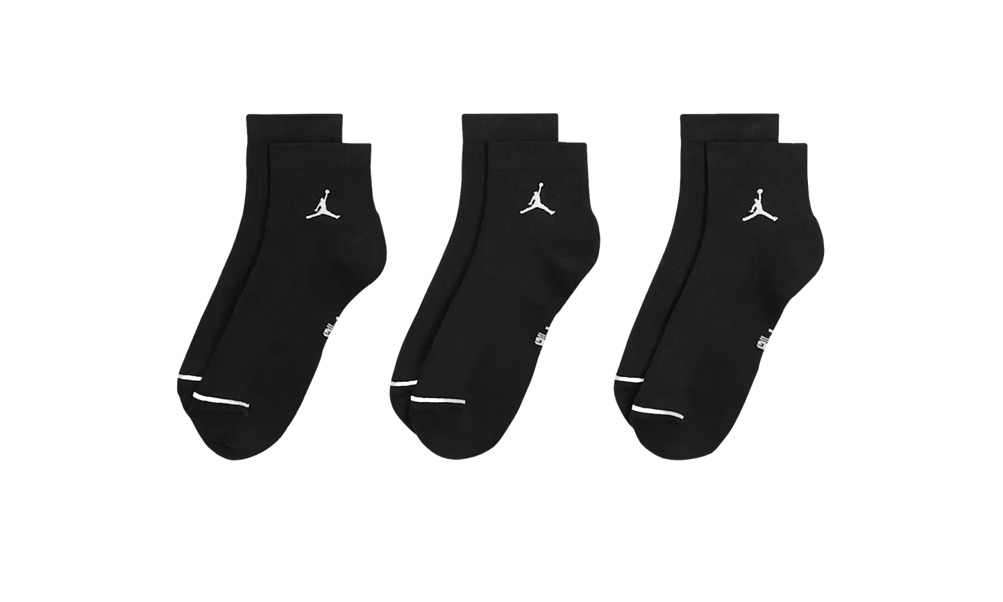 Jordan Everyday Ankle Socks "Black / White - (3-Pack)" DX9655 010