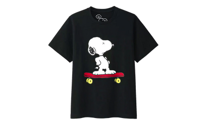 Uniqlo x Peanuts Snoopy Skateboarding Tee "Black" KAWS202500