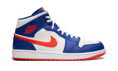 1 Mid "Knicks" FD1029 400