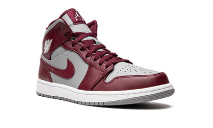 1 Mid "Team Red" DQ8426 615