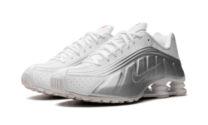 SHOX R4 MNS WMNS"Metallic silver" AR3565 101