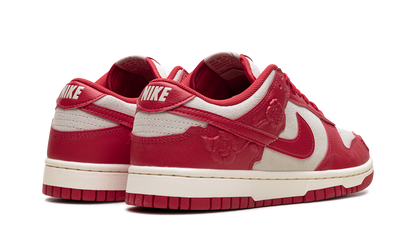 Dunk Low WMNS"Red Roses" HF1986 100