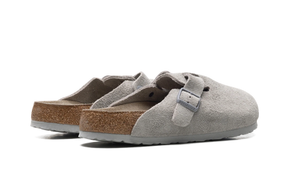 Boston Soft Footbed "Suede Stone Coin" 1020549