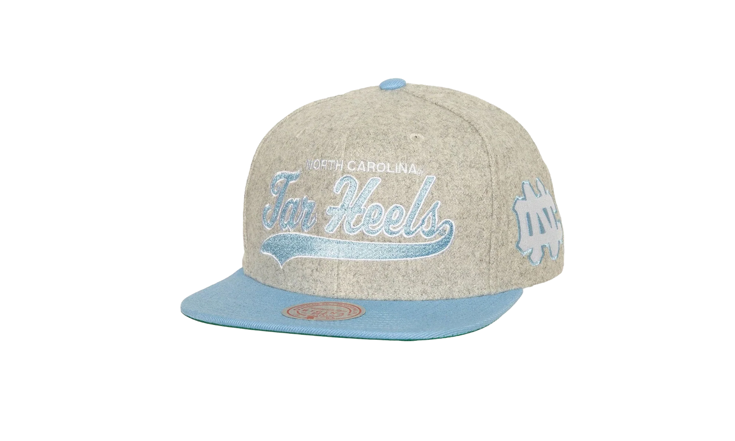 NCAA Tailsweep 2.0 Melton Snapback Cap "North Carolina Tar Heels - Grey" HHSS7437 UNCYYPPPGREY