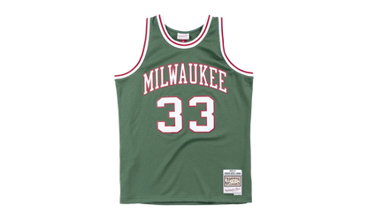 NBA Kareem Abdul-Jabbar Swingman Jersey "1970 Milwaukee Bucks - Green" SMJYAC18107 MBUDKGN70KAB