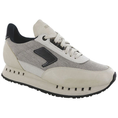 Women's 7eventy6ix-X 76 Sneaker in Monahans