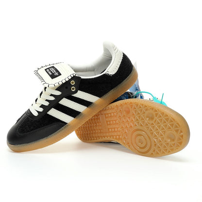 Samba Pony Tonal Wales Bonner Core Black