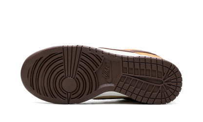Dunk Low SE WMNS"Cherry Charms - Desert Ochre" HQ7487 700