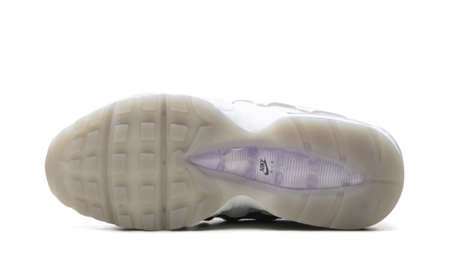 Air Max 95 OG WMNS"Big Bubble Hydrangeas" IB6396 100