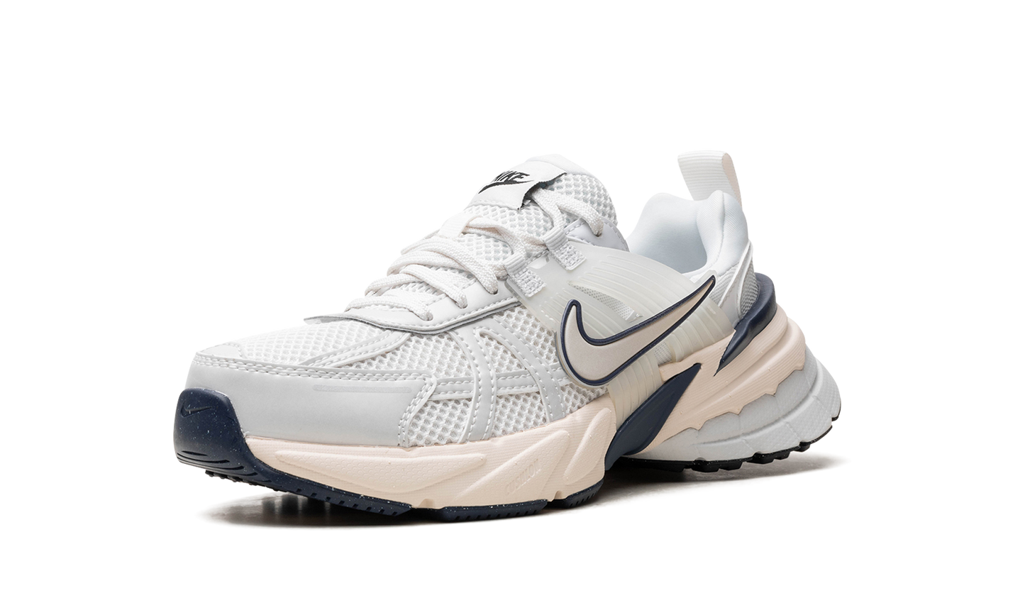V2K Run WMNS"White" FD0736-004