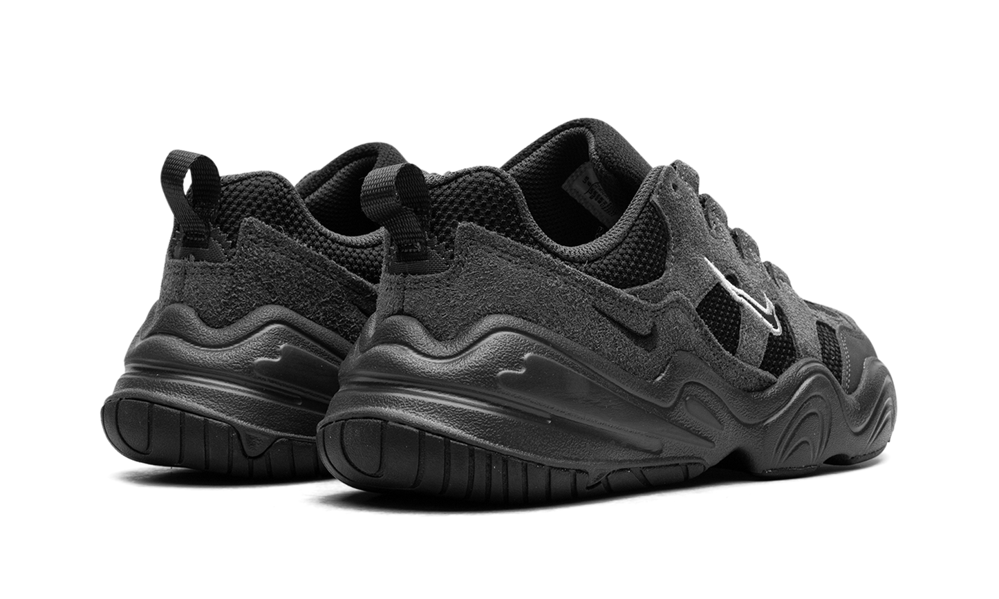 Tech Hera WMNS"Black" DR9761 003