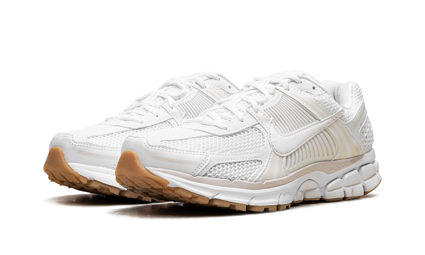 Zoom Vomero 5 WMNS"White Phantom Summit White" FJ2028 104
