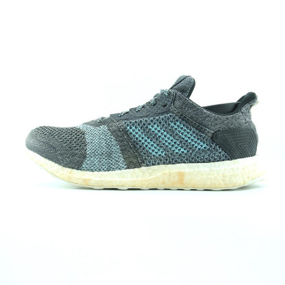 ULTRA BOOST ST
