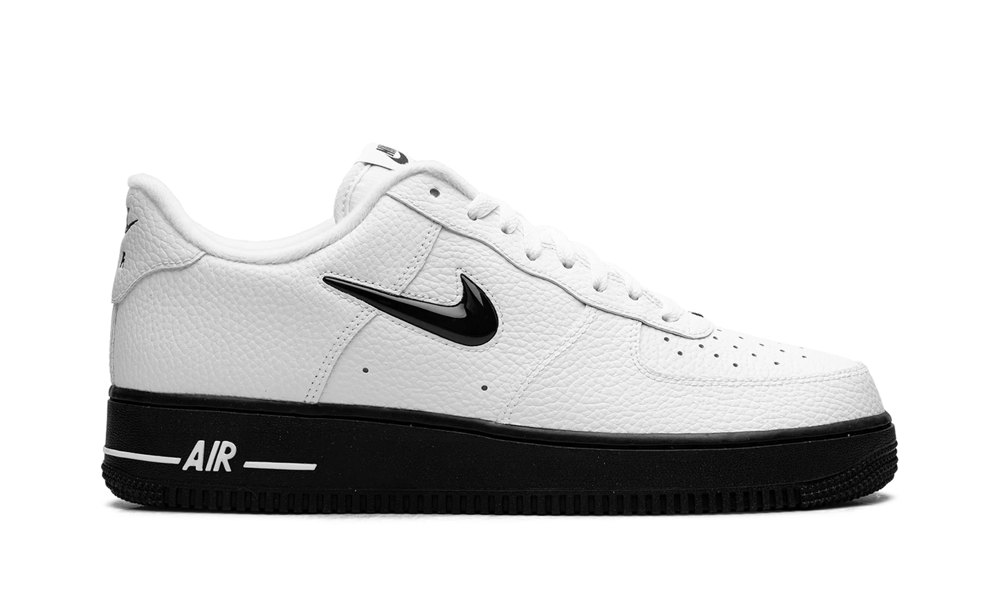 Air Force 1 '07 "White Black Jewel" HQ3826 100