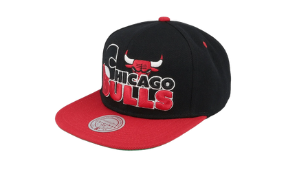NBA Text Stack 1 Snapback Cap "Chicago Bulls - Black" HS8542 CBUBLCK