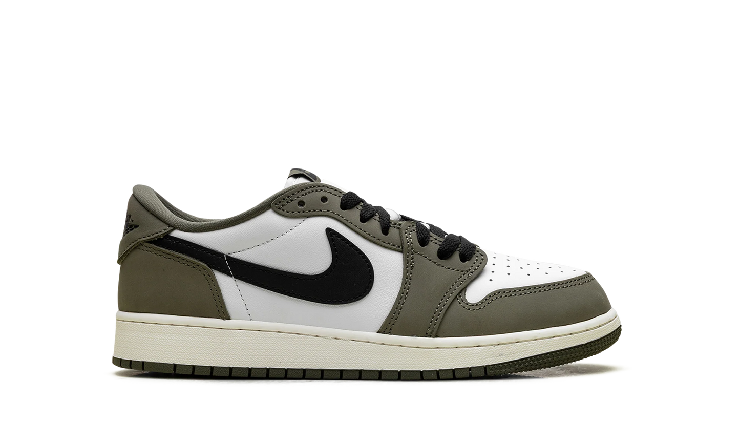 Jordan 1 Retro Low OG GS "Medium Olive" HQ6999 200