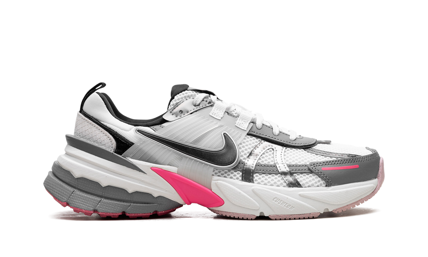 V2K RUN WMNS"Year Of The Dragon" FZ5061 100