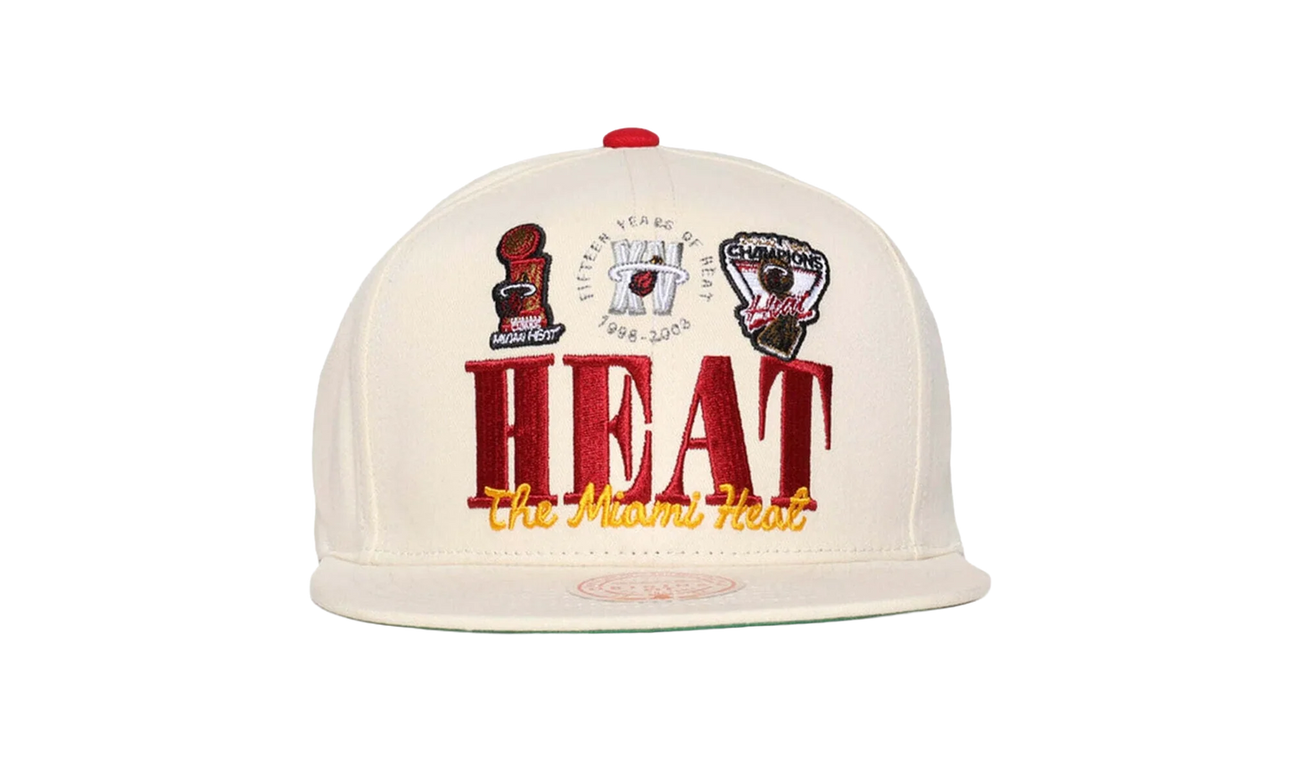 NBA Hardwood Classics Reframe Retro Snapback Cap "Miami Heat - Off White" HHSS5136 MHEYYPPPOFWH