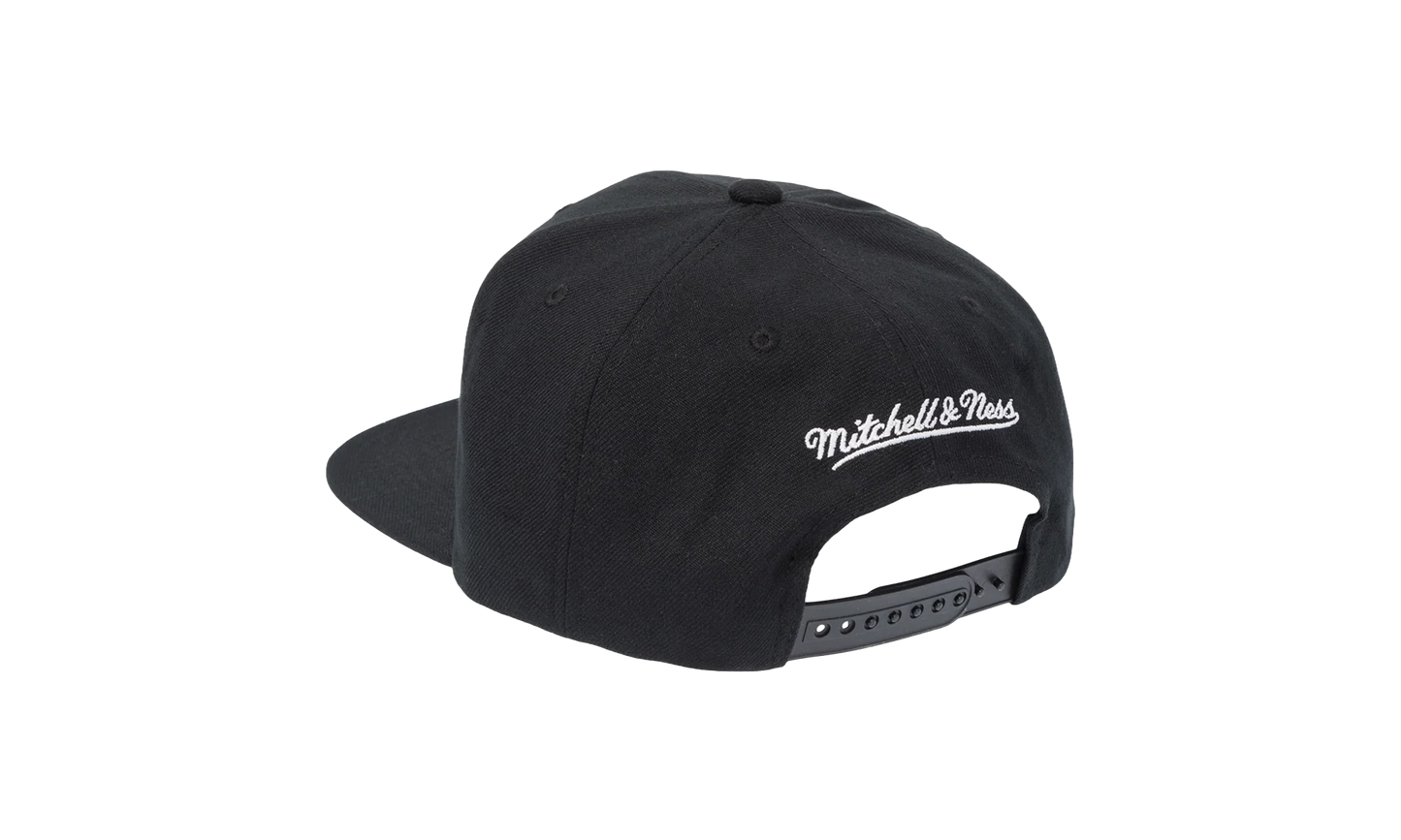 NHL Vintage Evergreen Black White Snapback Cap "Detroit Red Wings - Black" HS8545 DRWBLCK