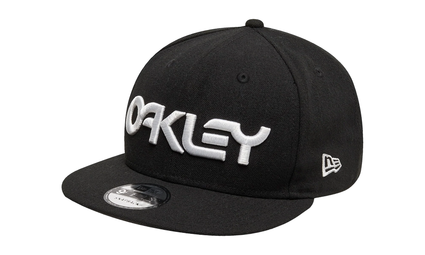 9FIFTY OAKLEY x New Era Mark II Novelty Snapback Hat "Blackout" 911784 02E