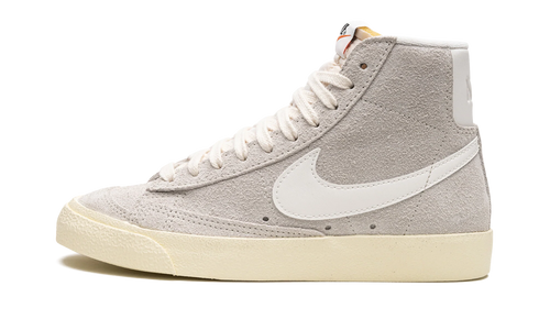 BLAZER MID 77 VINTAGE MNS WMNS "Light Bone Alabaster" DV7006 001