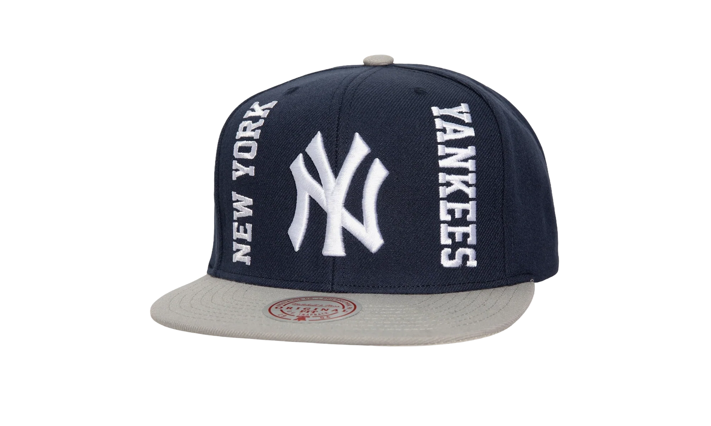 MLB Banners Up Snapback Cap "New York Yankees - Navy" HS8373 NYYNAVY