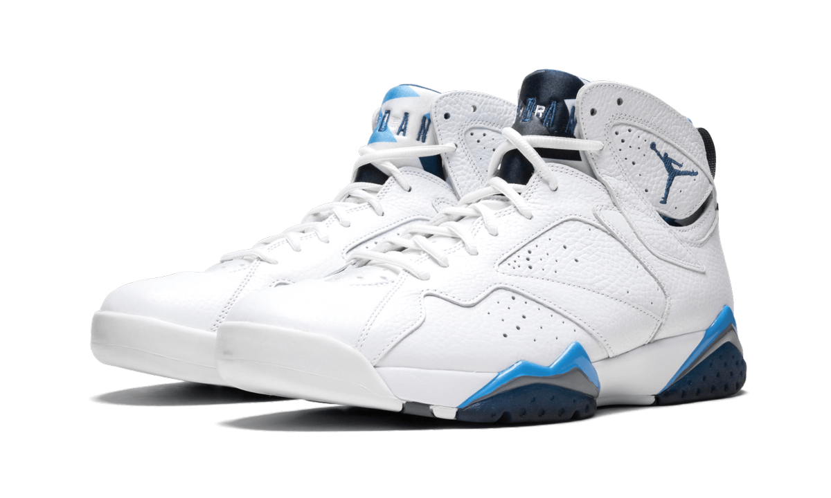 7 Retro "French Blue" 304775 107