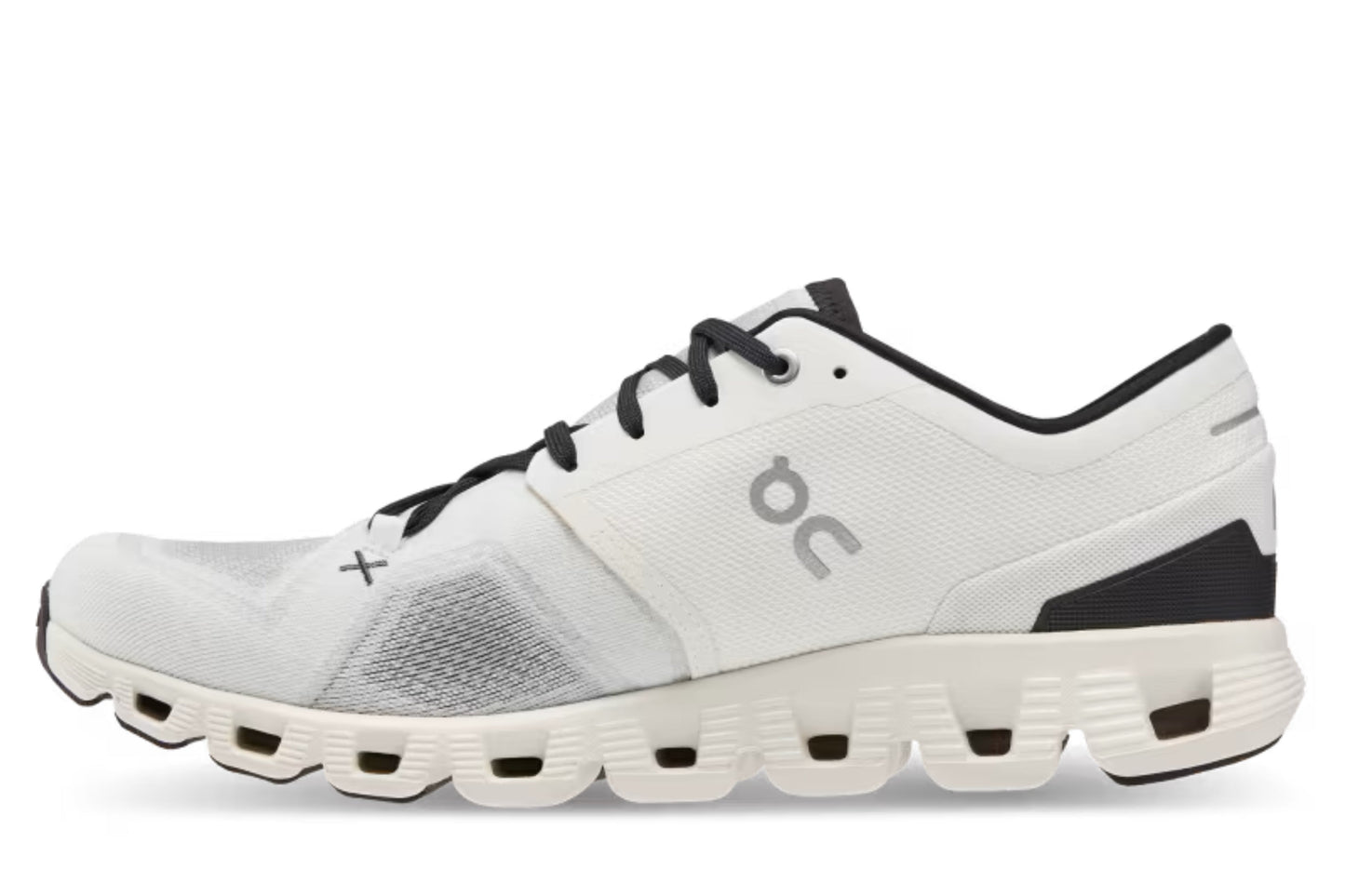 Running Cloud X 3 Ivory Black