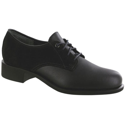 Women's Annex Oxford Dress Shoe in Caviar