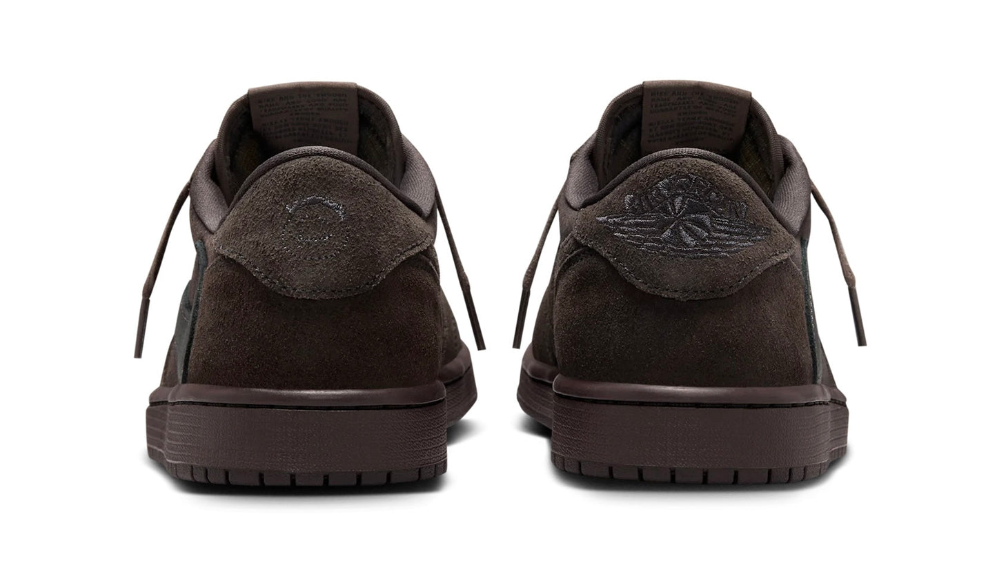1 Retro Low OG SP
Travis Scott Velvet Brown