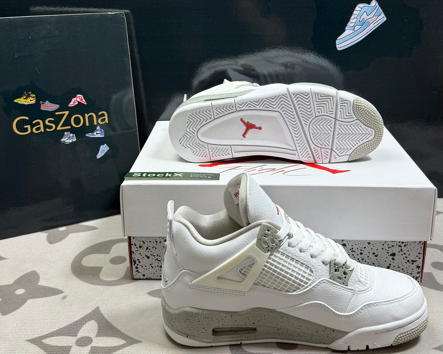 4 Retro White Oreo (2021)