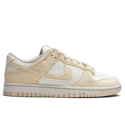 Women's Dunk Low - Soft Pear/Beach/Pale Ivory/White
