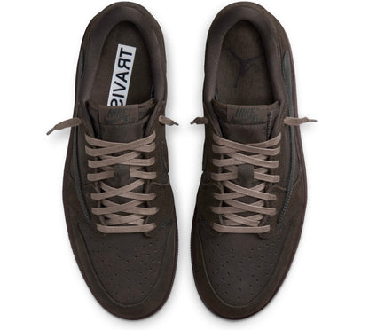 1 Retro Low OG SP
Travis Scott Velvet Brown